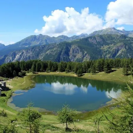 아파트 Spectacular Mountain Hideaway