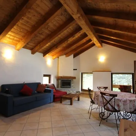 Spectacular Mountain Hideaway Appartamento