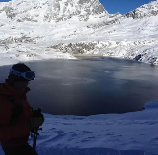 Spectacular Mountain Hideaway Antey-Saint-André